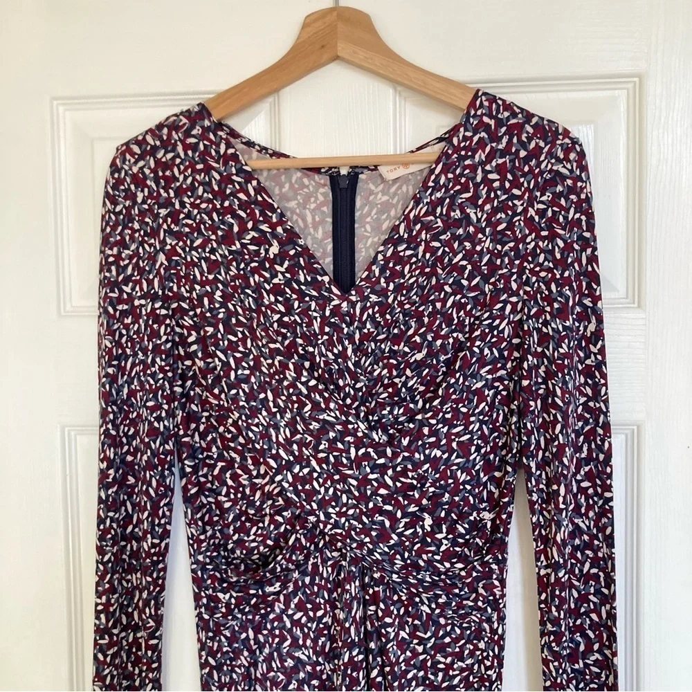 Tory Burch Silk Interlock Twist Dress in Red Confetti Print, Size S